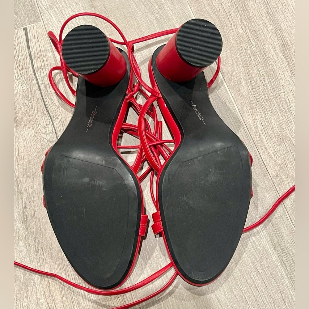 Bershka Red Block Heels Strappy Sandals Size 6 - Picture 8 of 9